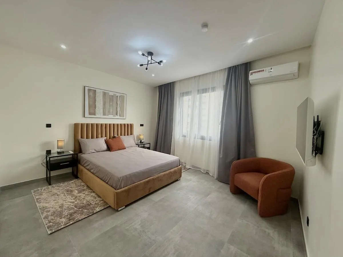 Beautiful Apartment At Point E, Dakar